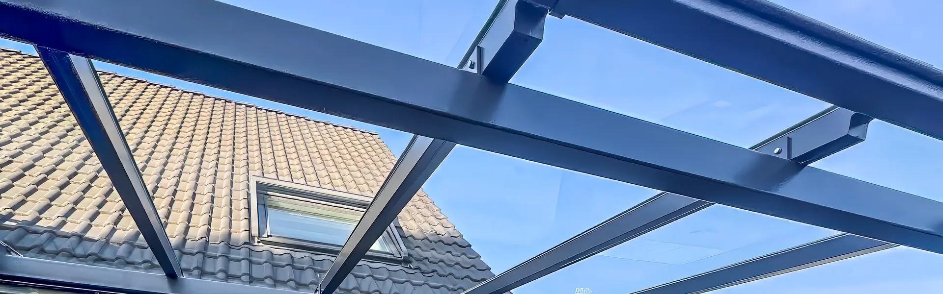 Glasüberdachungen, Vordachscheiben (Glasüberdachungen, Vordachscheiben - Fensterbau & Glaserei Reich Roth)